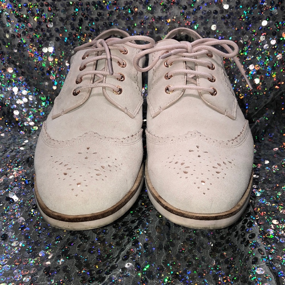 Ted Baker London pink & rose gold leather brogues